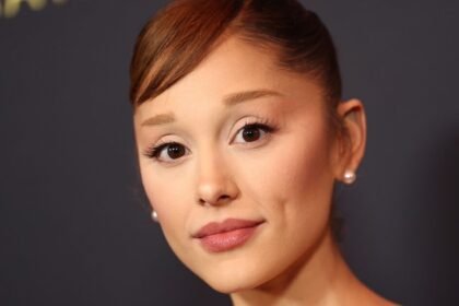 Ariana Grande sorprende en el escenario con una emotiva confesión