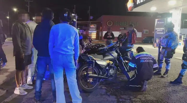 Celaya: operativo vial detiene nueve y asegura 25 motocicletas