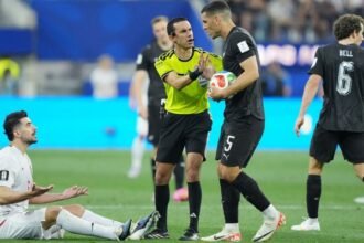 César Ramos, árbitro mexicano con más partidos en Mundiales, dirige Brasil vs Escocia