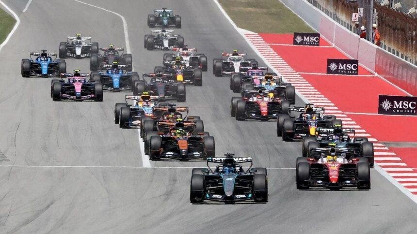 Checo Pérez brilla en el GP de Barcelona; Hamilton gana con Ferrari