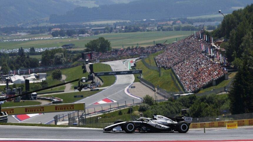 Checo Pérez finaliza decimonoveno en práctica del GP de Austria