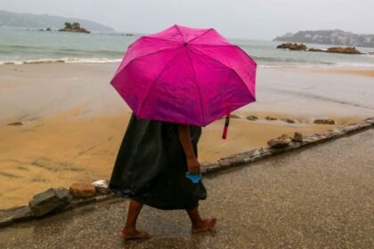 Cierran puertos en Tamaulipas y Veracruz por lluvias intensas pronosticadas