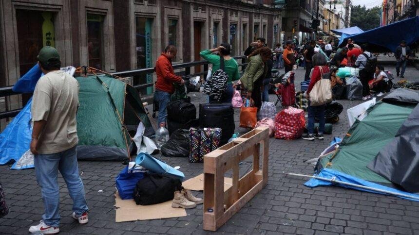 CNTE declara fin de la huelga tras más de 20 días de protesta.