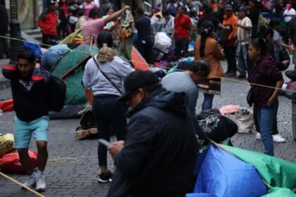 CNTE levanta plantón del Zócalo: Impacto en Oaxaca y Chiapas
