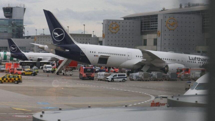 Colapso del tren de aterrizaje de un avión de Lufthansa en Fráncfort