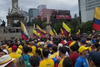 Colombia despierta pasión con 3,500 hinchas en el Ángel de la Independencia