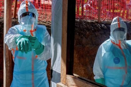 Congo enfrenta brote de ébola con 363 casos confirmados y 62 muertes