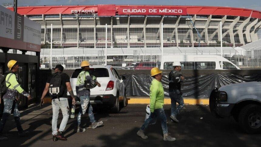 Descontento de vecinos del Estadio Azteca durante el Mundial