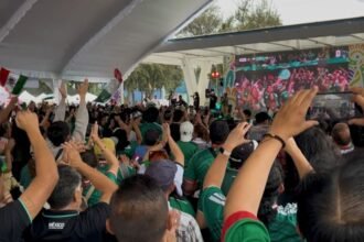 Desorganización y altos costos marcan el Fan Fest del Mundial en el Zócalo