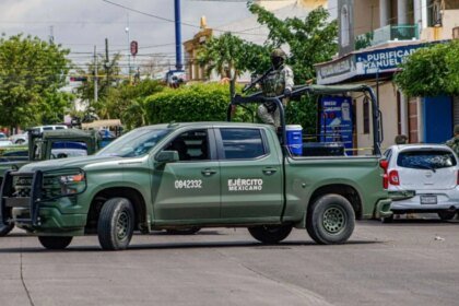 Detienen a "El Güero Pin" y exdirector de Seguridad en Sinaloa.