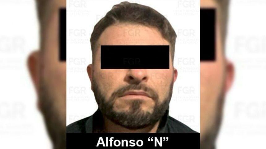 detienen a el repollo operador del hijo de el abuelo Detienen a "El Repollo", operador del hijo de "El Abuelo" en Michoacán