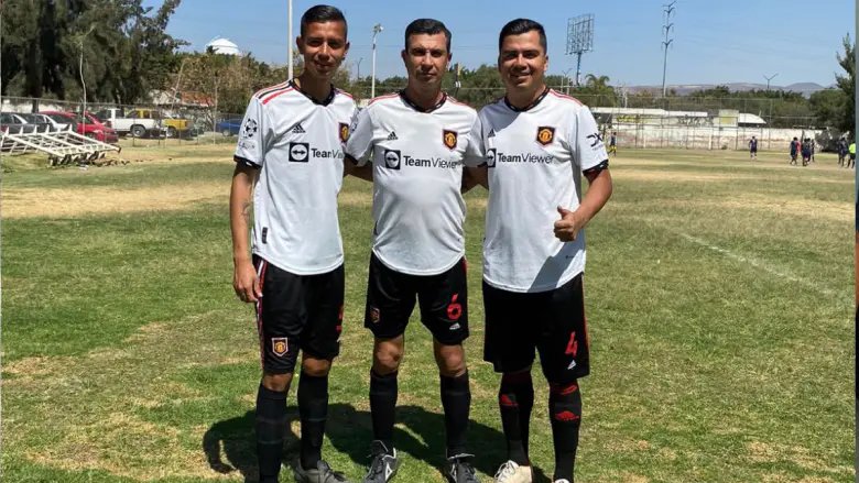 Dos papás de León comparten amor y retos en el Día del Padre