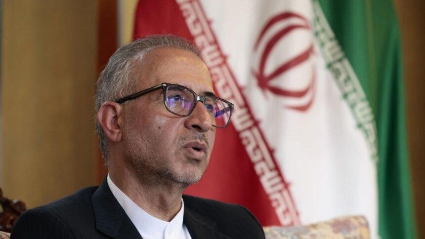 Embajador de Irán en México reprocha a EE. UU. por mezclar deporte y política