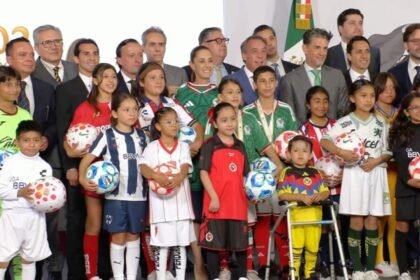 Emilio Azcárraga y dueños de clubes presentan estrategia para talento futbolístico infantil