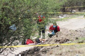 Encuentran a pareja asesinada en Eje Metropolitano León-Silao