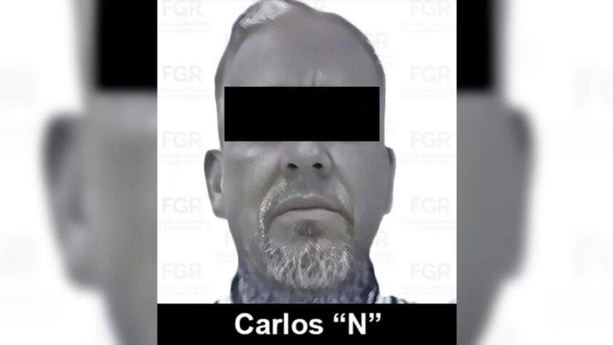 Ex policía federal es procesado por falsificación de título y cédula profesional.