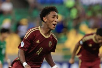 Fallece Yimvert Berroterán, joven futbolista venezolano atrapado tras los sismos
