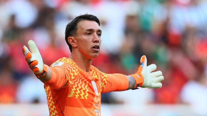 Fernando Muslera se disculpa tras el error que eliminó a Uruguay