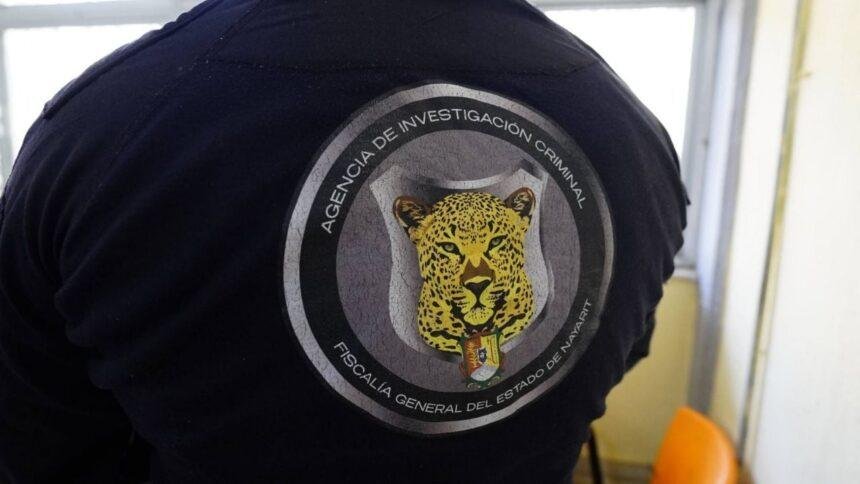Fiscal de Nayarit reconoce comunicación entre agentes activos y crimen organizado.