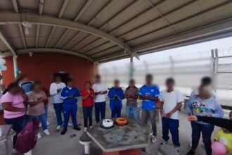 Fortalecen vínculos familiares de adolescentes en convivencia por Día del Padre