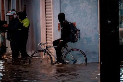 Fuerte clima en CDMX: prevén lluvias intensas y granizo esta noche.