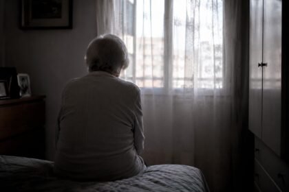 Gobierno de la Gente solicita erradicar violencia contra mujeres mayores.