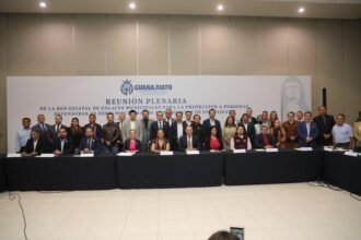 Gobierno estatal colabora con municipios en defensa de derechos humanos y expresión.