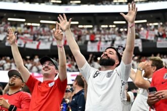 Harry Kane emociona tras la interpretación de ‘Wonderwall’ en el Mundial 2026