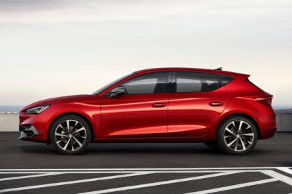 Hatchback turbo deportivo en México con 5 años de garantía y cobertura de robo.