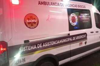 Hombre herido en pelea recibe ayuda de vecinos en Celaya