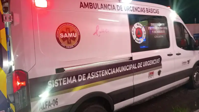 Hombre herido en pelea recibe ayuda de vecinos en Celaya