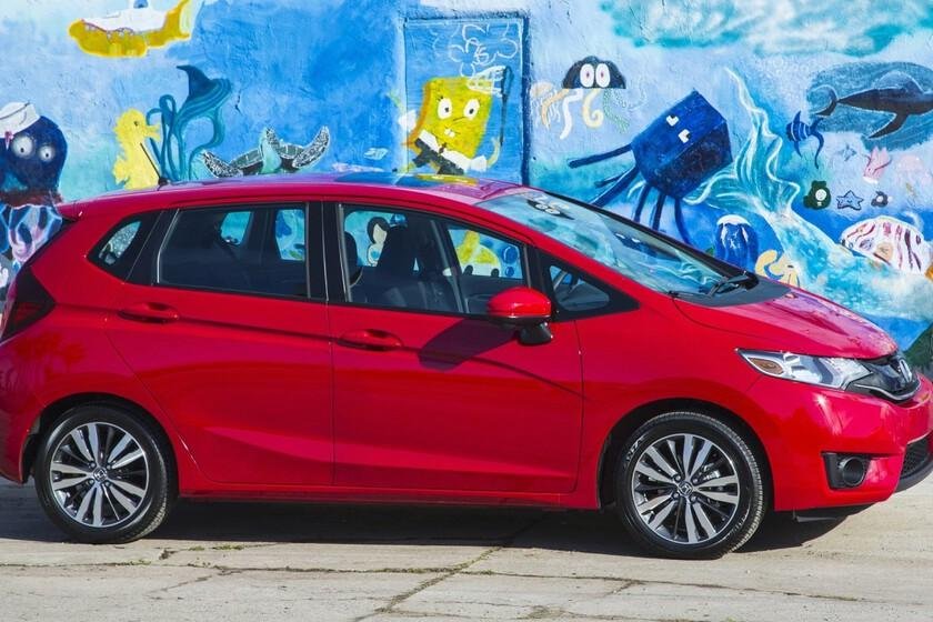 honda auto urbano eficiente y amplio por debajo de 180000 Honda: Auto urbano eficiente y amplio por debajo de 180,000 pesos.