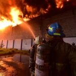 Incendio devastador arrasa bodega en Jalisco y provoca colapso estructural