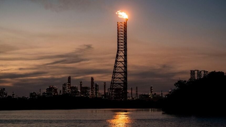 Incendio en Dos Bocas: Pemex informa sobre nueva falla en la refinería