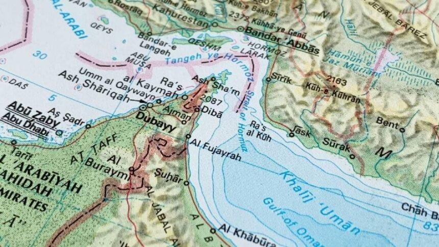 Irán rompe bloqueo y exporta 3.8 millones de barriles de petróleo