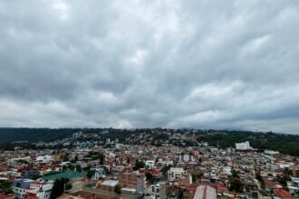 Jueves de calor intenso y probabilidad de lluvias en Michoacán