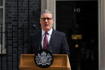 Keir Starmer renuncia como primer ministro del Reino Unido tras una década de crisis