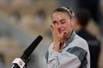 Kostyuk avanza a Semifinales en Roland Garros y recuerda la guerra