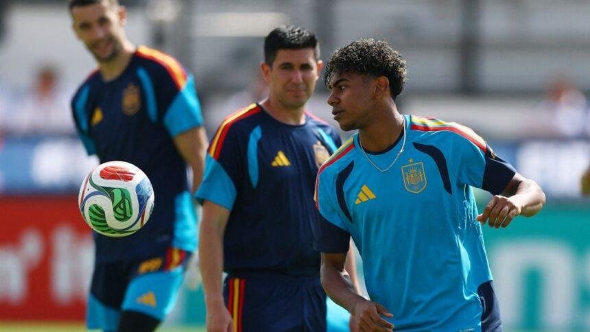 Lamine Yamal listo para debutar en el Mundial 2026, asegura técnico español