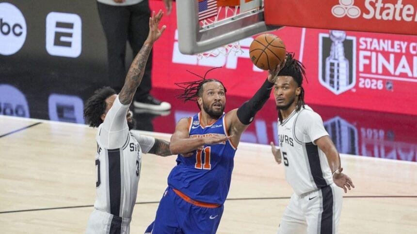 los knicks se acercan al titulo tras vencer a los Los Knicks se acercan al título tras vencer a los Spurs 2-0