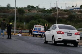 María Berenice muere tras derrapar su moto en Purísima; menor herida