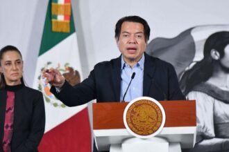 Mario Delgado responde a maestros de la CNTE sobre paro educativo