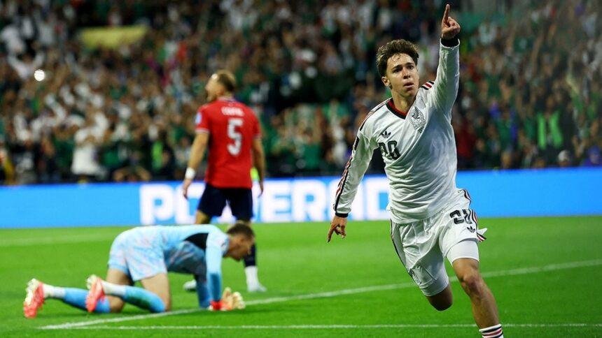 Mateo Chávez marca un gol en su debut y honra el sueño de su padre