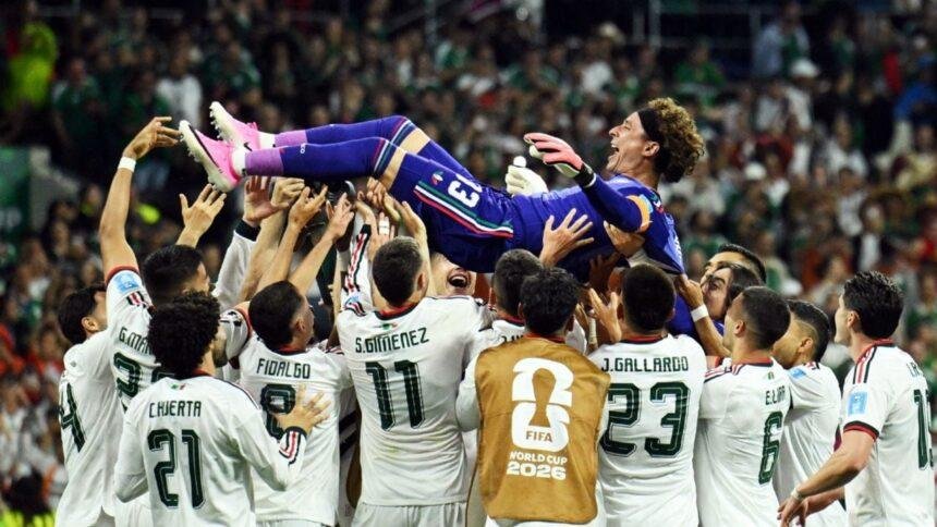 Memo Ochoa se emociona y recibe el apoyo del Tri en su despedida