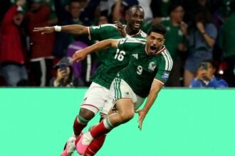 México brilla y avanza a Octavos de Final tras vencer a Ecuador