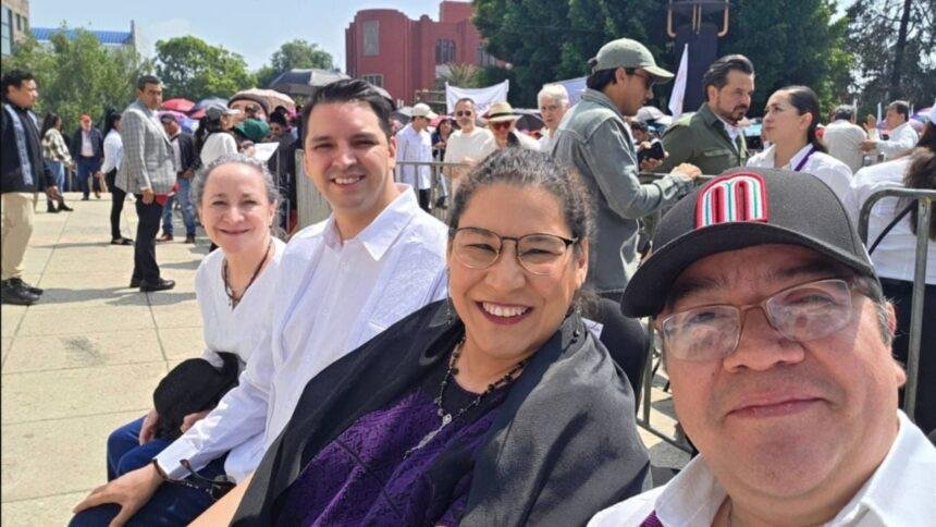 Ministro Irving Espinosa asiste a mitin de Sheinbaum con magistrados.
