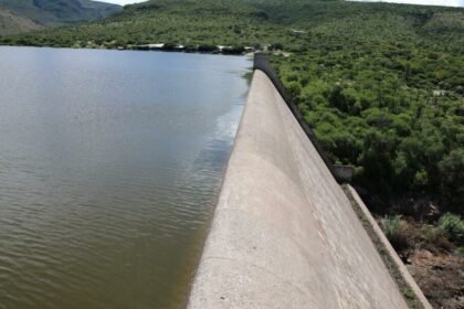 Monitorean niveles de agua en Colón para prevenir sequías