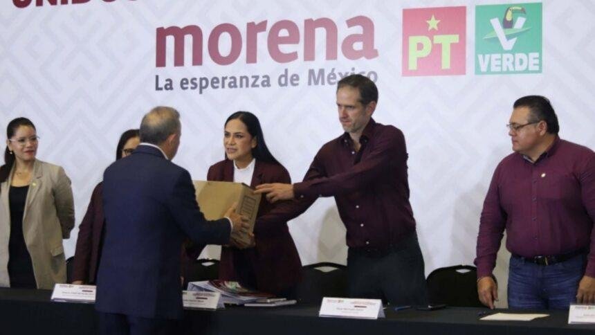 Morena, PT y Verde abren candidaturas a 17 gobiernos estatales para 2027.