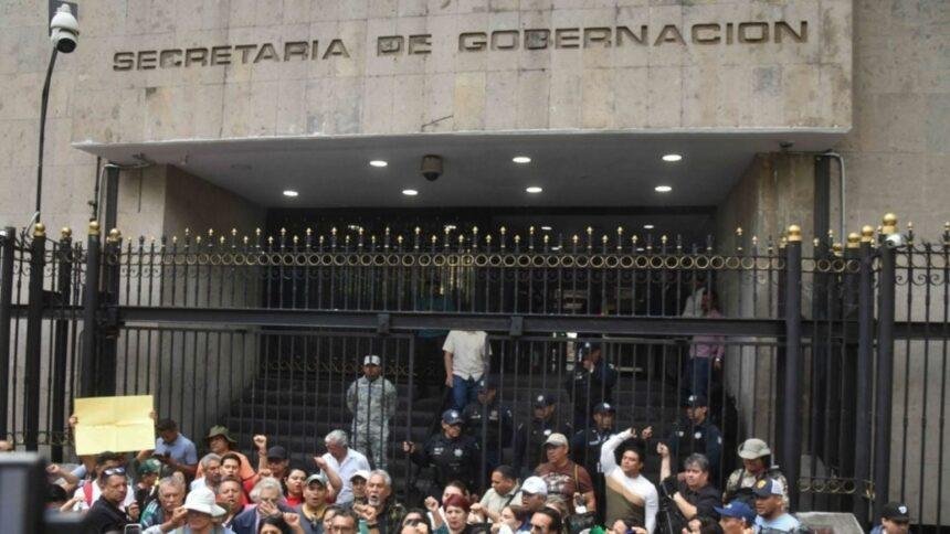 Movilizaciones y bloqueos en CDMX generan preocupación previo al Mundial.