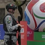 Negocios eliminan imágenes del Mundial ante temor a sanciones administrativas
